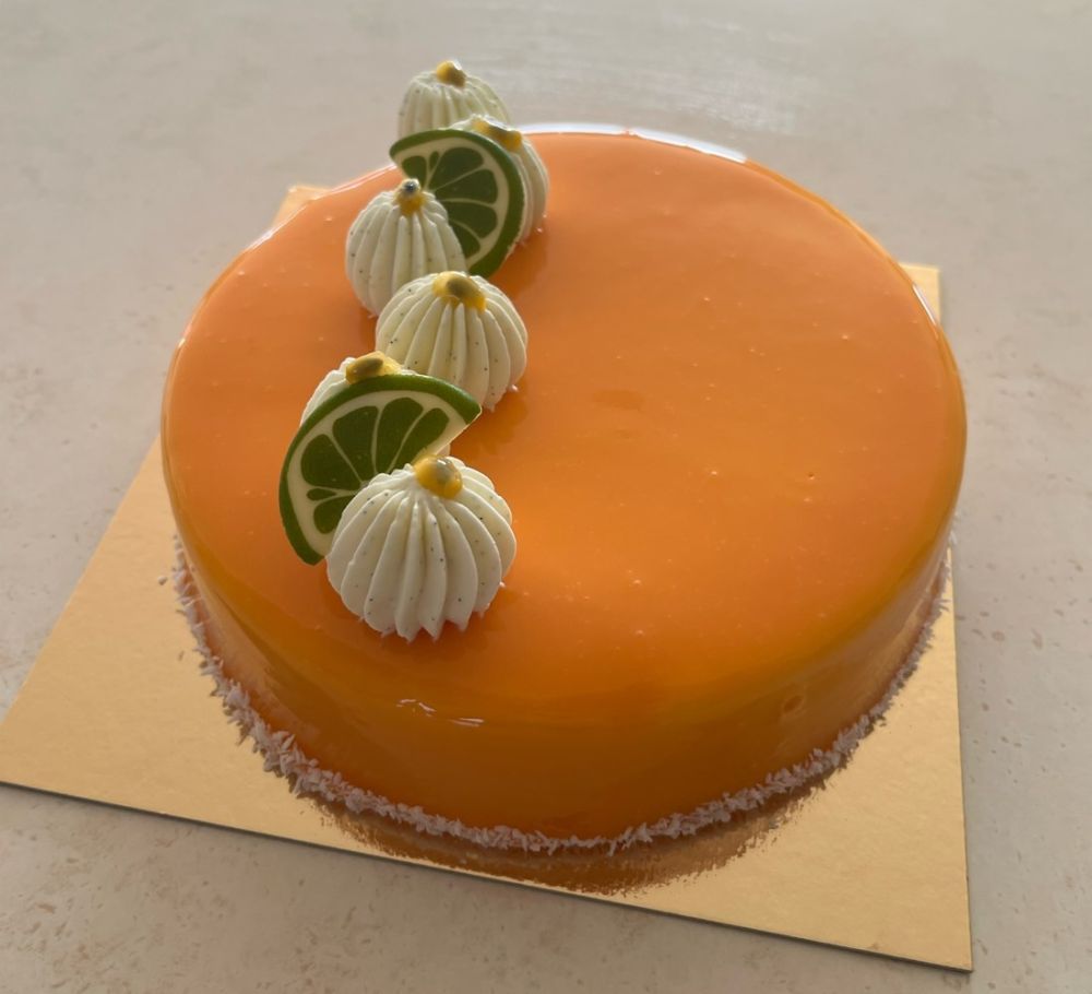 Gâteau personnalisé aux fruits - Pâtisserie Da Silva à Guipavas / Brest